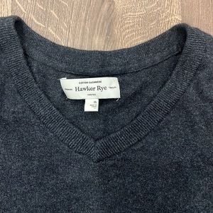 Cashmere/cotton Hawker Rye men’s v neck sweater XL